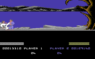 Shanghai Karate (Commodore 64) screenshot: Face kick