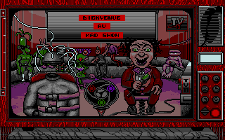 Mad Show (Atari ST) screenshot: The host, showing off his impeccable hair styling