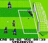 UEFA 2000 (Game Boy Color) screenshot: Croatia vs Yugoslavia. Nice catch!