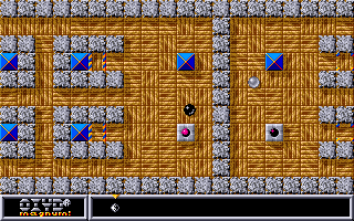 Oxyd magnum! (Amiga) screenshot: Level 8: two rooms, two balls; switch control at will.