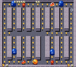 Hyper Pacman (Arcade) screenshot: Stage 2, grab the rollerskate for speed-up.