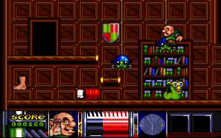 Frankenstein (DOS) screenshot: Foot found in the library