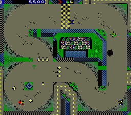 American Speedway (Arcade) screenshot: Roundabouts are introduced.