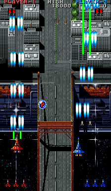 Rapid Hero (Arcade) screenshot: A two-player game in progress