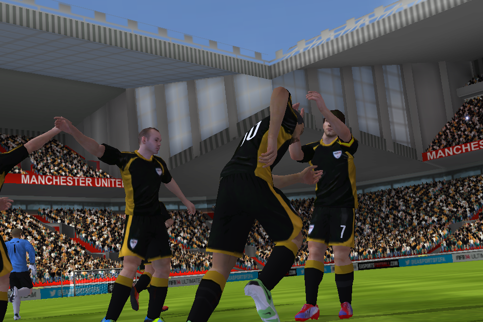 FIFA 14 (iPhone) screenshot: Players entering the pitch
