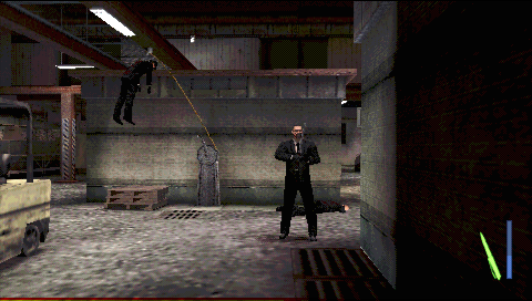 Manhunt 2 (PSP) screenshot: "I'll get you for doing that to my buddy!"