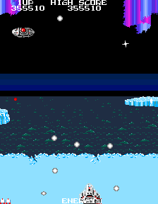 Repulse (Arcade) screenshot: Don't let those snowballs fool you, as they spawn bullets if you don't shoot them at close range!