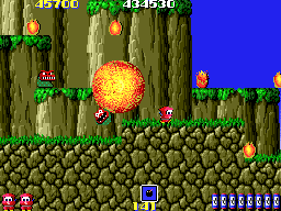 Rad Action (Arcade) screenshot: These enemies spit fireballs. Thankfully they are only present in a single level in the game