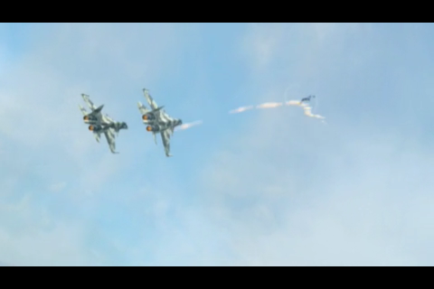 Ace Combat Xi: Skies of Incursion (iPhone) screenshot: Intro cinematic