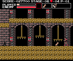 Vampire Killer (MSX) screenshot: These things are gonna crush you