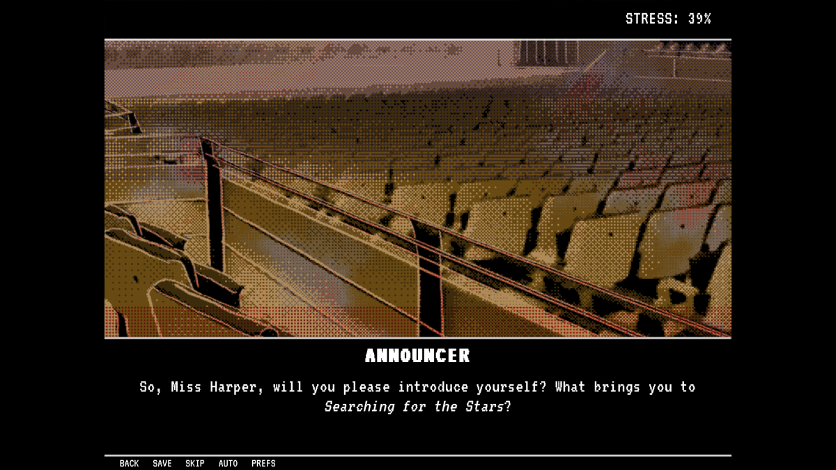 Lynne (Windows) screenshot: Lynn standing on a stage in front of a huge crowd, something never dared to do