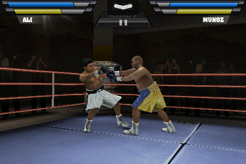 Fight Night Champion (iPhone) screenshot: Being pushed away