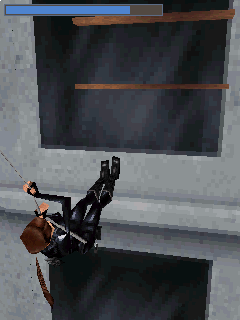 Lara Croft: Tomb Raider - Legend (Symbian) screenshot: Swinging over to the other side