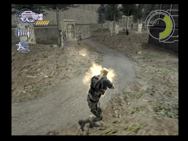 Ghost in the Shell: Stand Alone Complex (PlayStation 2) screenshot: Batou running and firing...