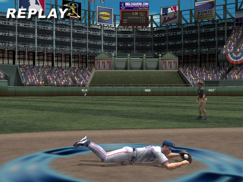 High Heat Major League Baseball 2004 (Windows) screenshot: A diving catch to get the out can be a powerful play