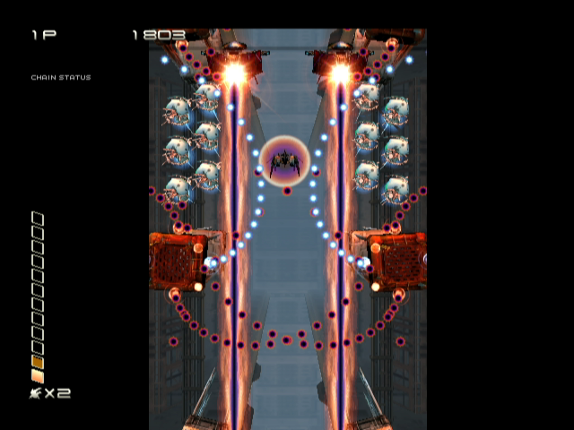 Ikaruga (GameCube) screenshot: Those enemies are equipped with some large lasers!