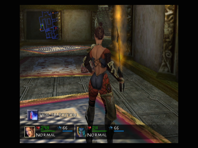 Summoner 2 (GameCube) screenshot: Sneaking about a temple
