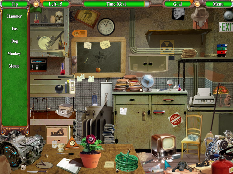 Mysteryville (Windows) screenshot: Another type of game is the typical find-the-things-on-a-list game.
