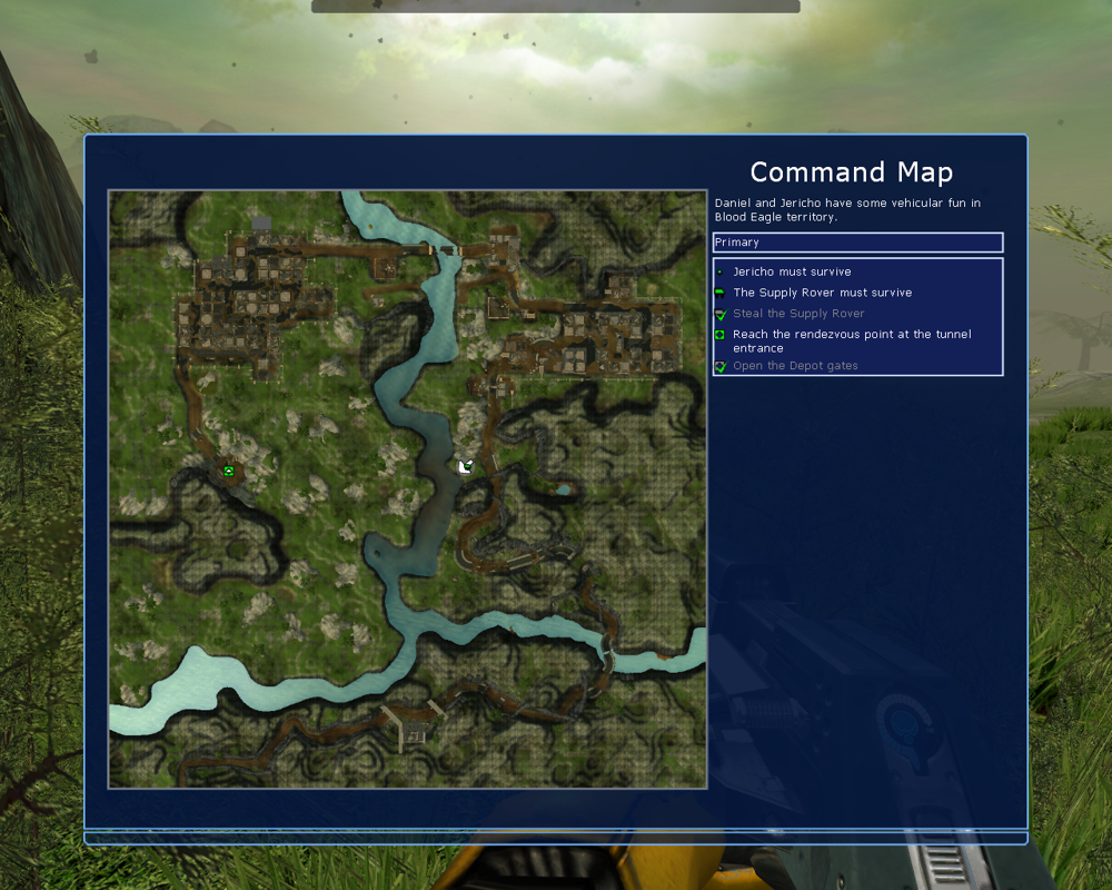 Tribes: Vengeance (Windows) screenshot: The in-game map shows you your goals as well as your heading.