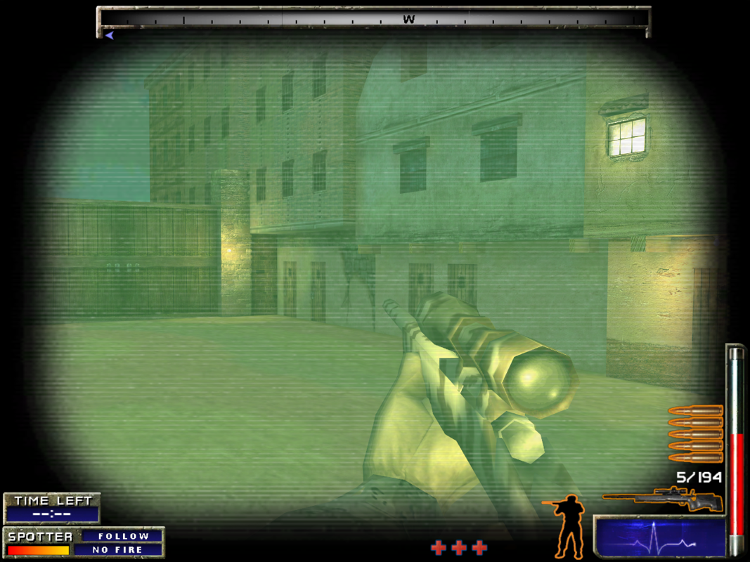 CTU: Marine Sharpshooter (Windows) screenshot: Dark alleys become visible once again, thanks to night-vision.