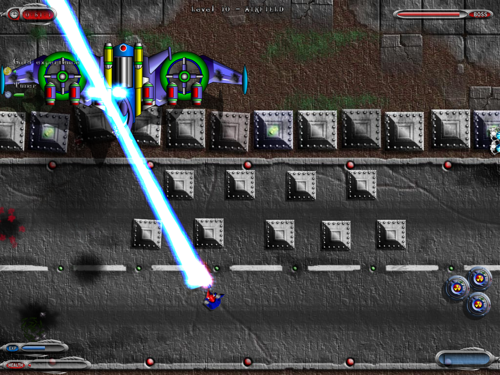 RIP: Strike Back (Windows) screenshot: Boss battle against an airship. It took me forever to find its weakness.