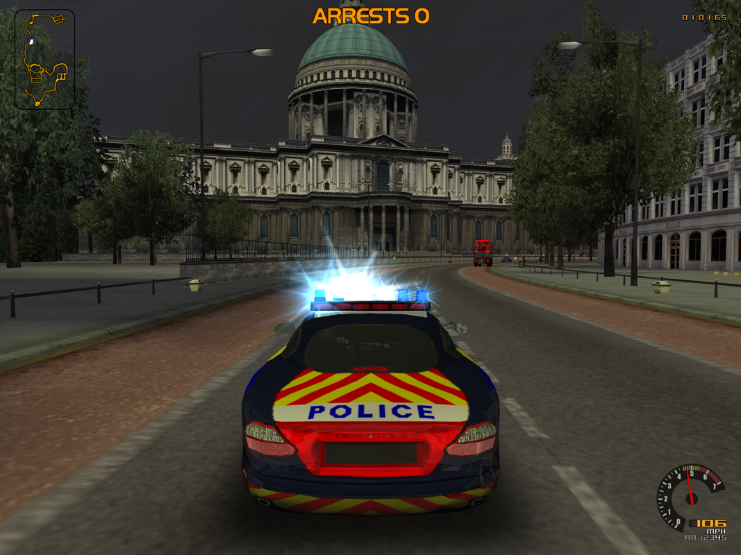 Test Drive (Windows) screenshot: Later on you can unlock some awesome cop cars and chase recklessly around London and all the other cities of the game.