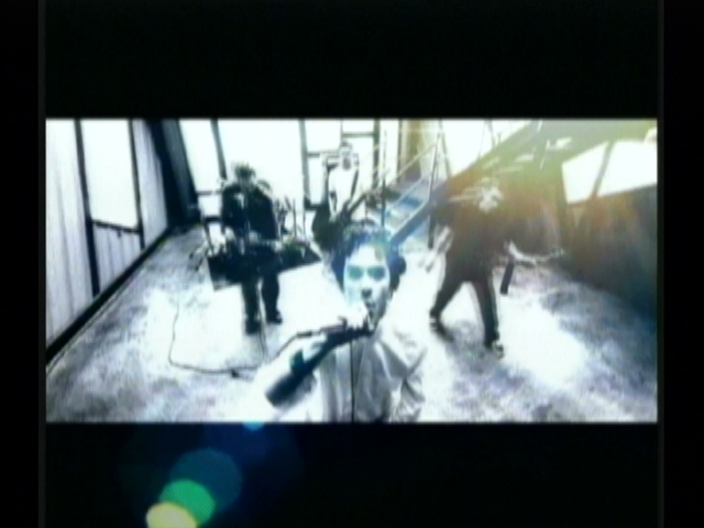 Reign of Fire (GameCube) screenshot: Extra: music video