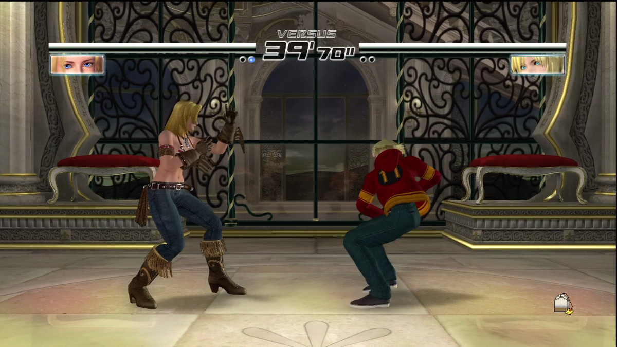 Dead or Alive 4 (Xbox 360) screenshot: Note the reflections in the windows.