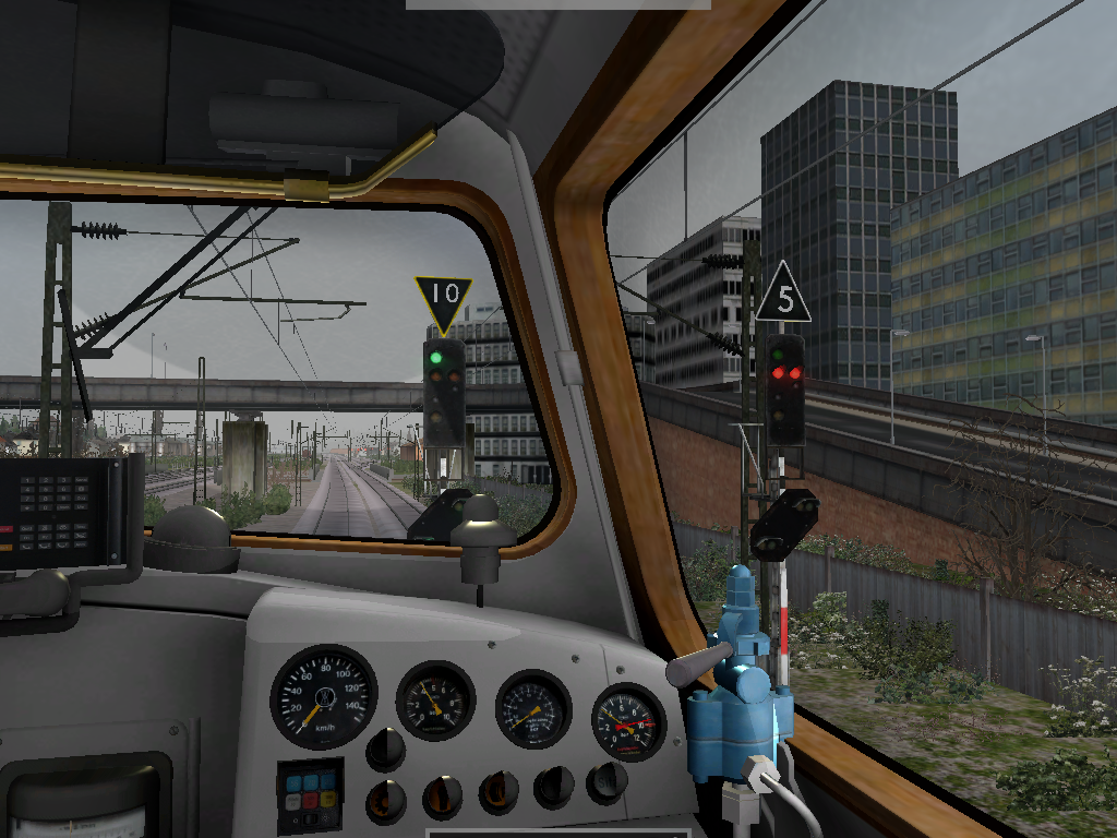 RailWorks (Windows) screenshot: A German train in a German town
