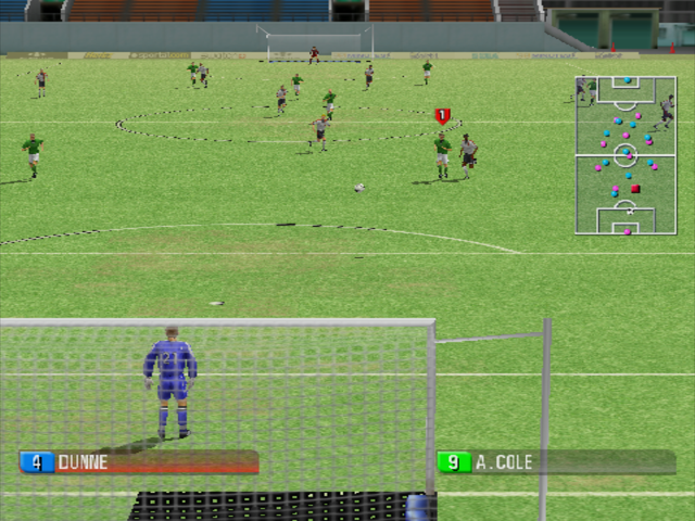 90 Minutes: Sega Championship Football (Dreamcast) screenshot: Goalie Tosses Ball Back in