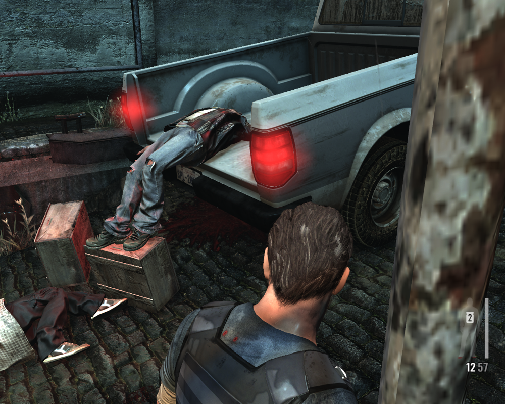 Max Payne 3 (Windows) screenshot: This guy ain't sleeping