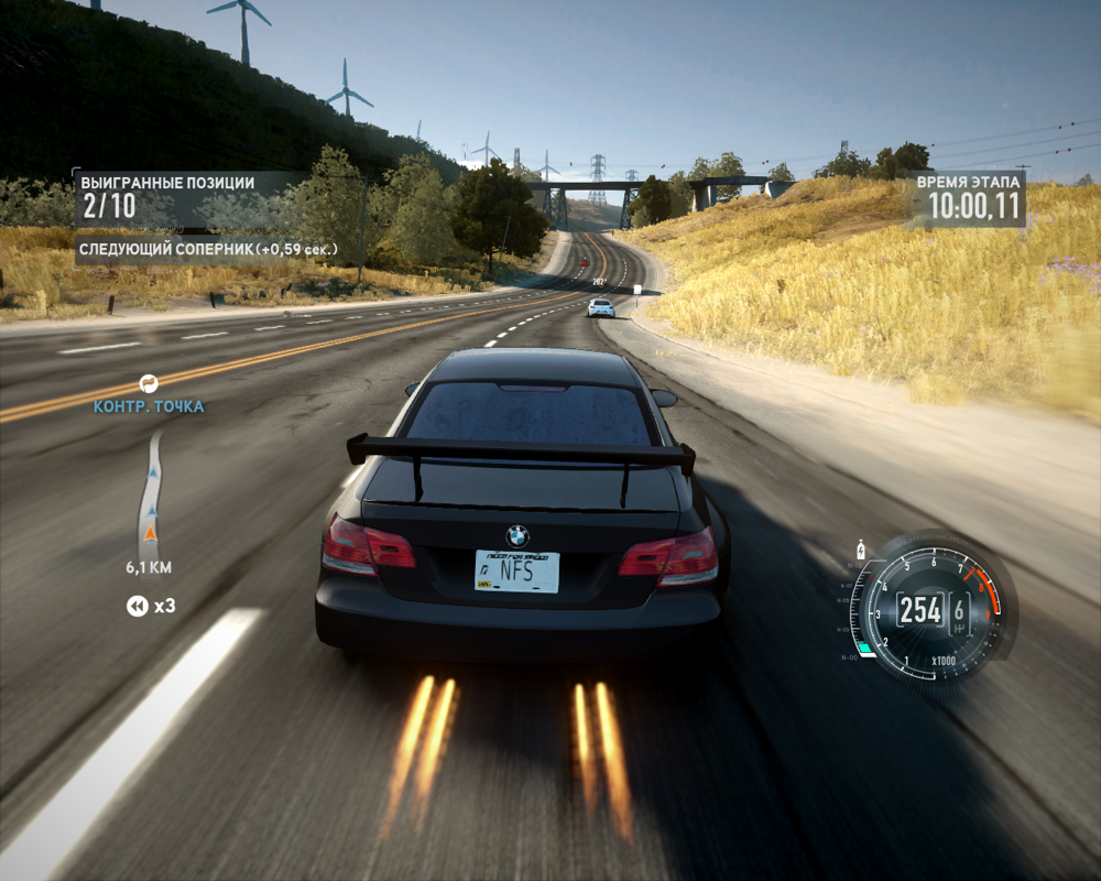 Need for Speed: The Run (Windows) screenshot: Using nitro at the countryside