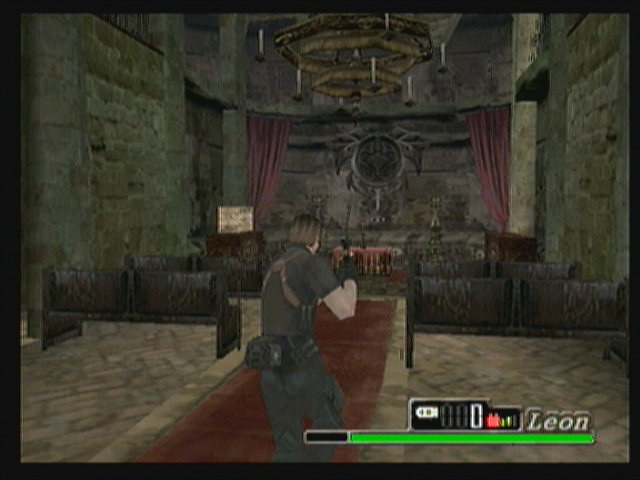 Resident Evil 4: Mobile Edition (Zeebo) screenshot: Leon gets inside a church.