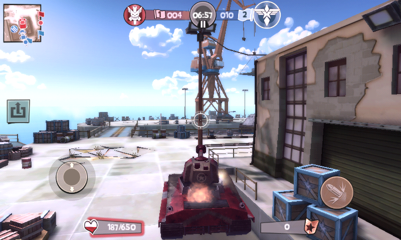 Blitz Brigade (Android) screenshot: Taking some damage here
