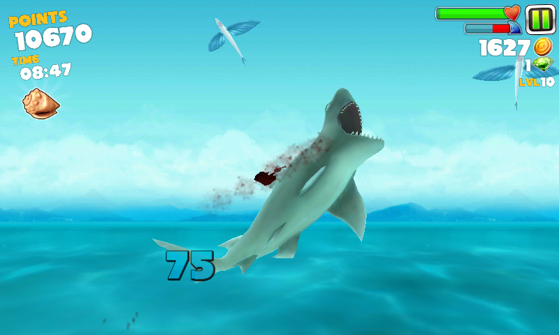 Hungry Shark: Evolution (Android) screenshot: Roooaaarrr!!!