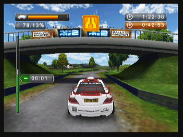 Rally Master Pro (Zeebo) screenshot: Going under a bridge. Here we can see in game advertising for <moby game="Galaxy on Fire 2">Galaxy on Fire 2</moby>.