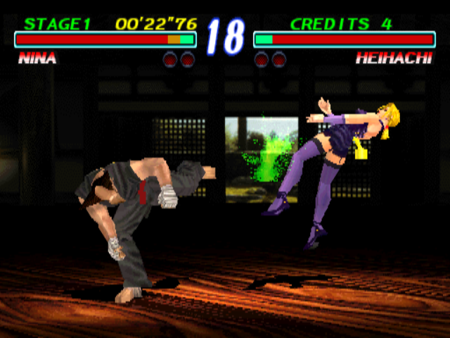 Tekken 2 (Arcade) screenshot: Power kick