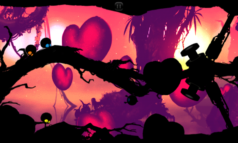 Badland (Android) screenshot: A multiplayer game with three players