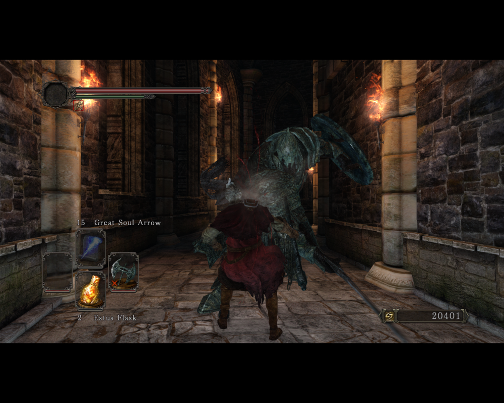 Dark Souls II (Windows) screenshot: This is not a boss - just a regular (though very imposing) meanie! Check out those wound effects