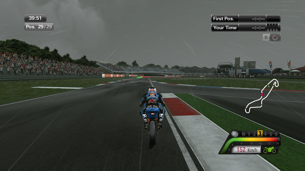 MotoGP 13 (Windows) screenshot: Riding qualifying session in a rain
