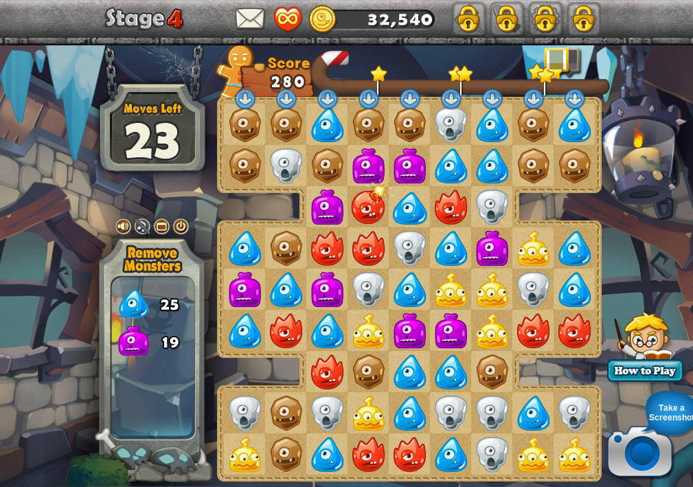 MonsterBusters (Browser) screenshot: On this stage, I have to clear 25 blue monsters and 19 purple monsters. (Personal name and pictures blurred for privacy)