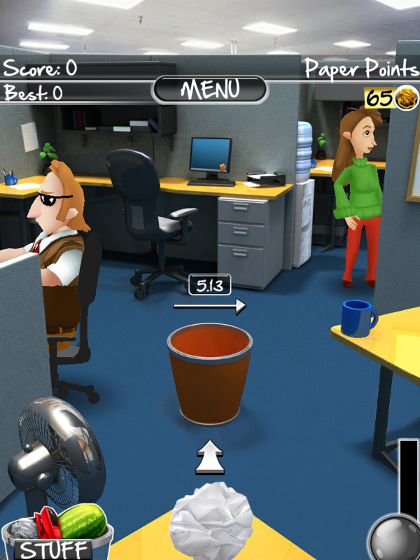 Paper Toss 2.0 (iPad) screenshot: In the cubicle. I can, if I want, intentionally hit the guy on the left.