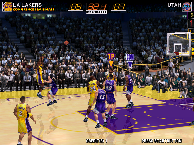 Virtua NBA (Arcade) screenshot: Attempting a three point shot