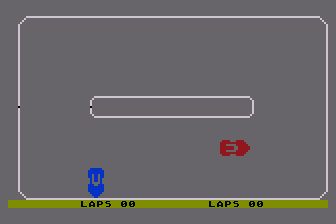 Roadracer Bowler (Atari 8-bit) screenshot: Road Race - Simple Oval