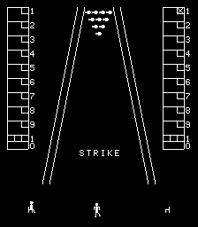 3-D Bowling (Arcade) screenshot: As you might've guessed, everyone loves a strike...