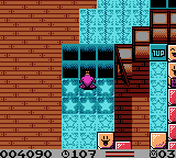 Tiny Toon Adventures: Dizzy's Candy Quest (Game Boy Color) screenshot: We need to cross a field of trap doors.
