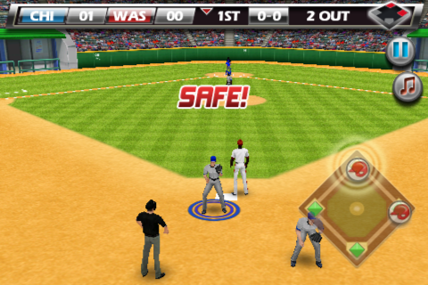 Derek Jeter Real Baseball (iPhone) screenshot: Safe!