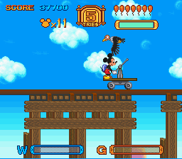 Mickey no Tokyo Disneyland Daibōken (SNES) screenshot: Rail carts and vultures in Big Thunder Mountain