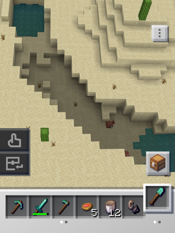 Minecraft Earth (iPad) screenshot: Playing on the "Endless Desert" buildplate.