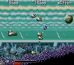 Bio-Ship Paladin (Arcade) screenshot: A power-up to collect.